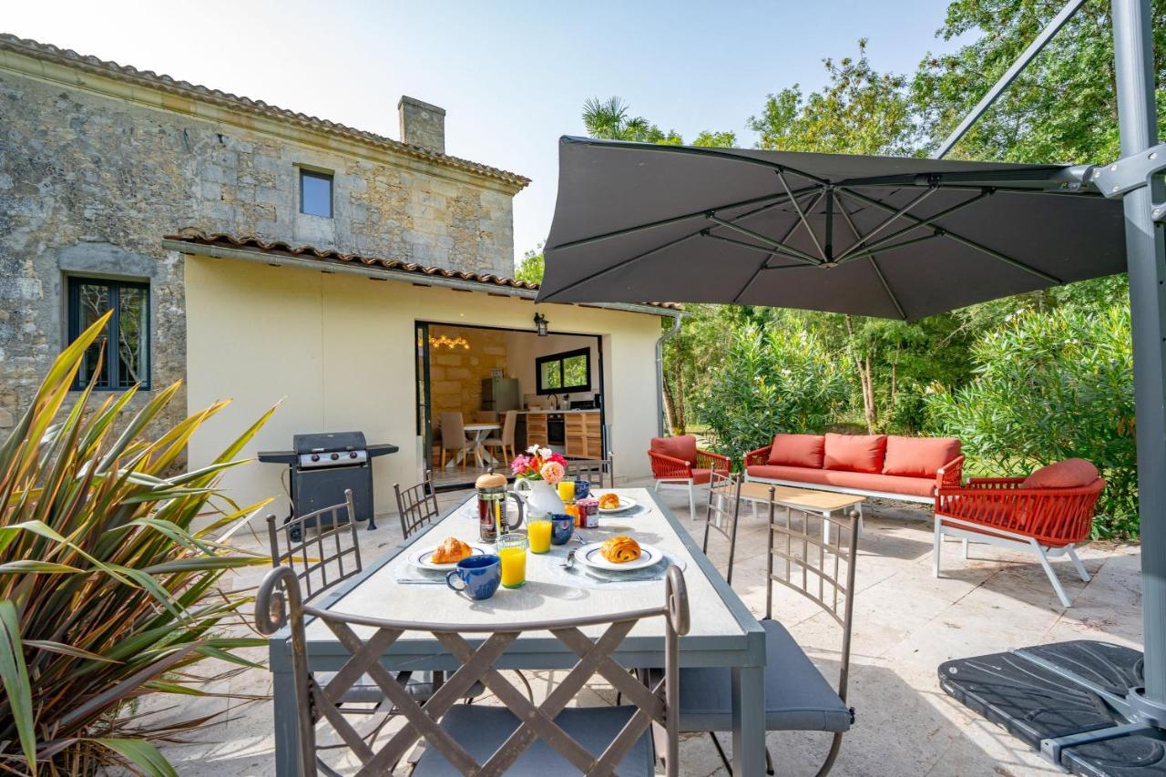 Villa Le Bon Ami Fronsac  Esterno foto